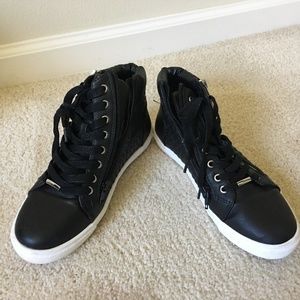 Athletic Ankle Sneakers